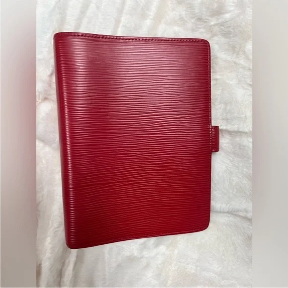 SOLD—Louis Vuitton Red Epi MM Agenda - Picture 9 of 9